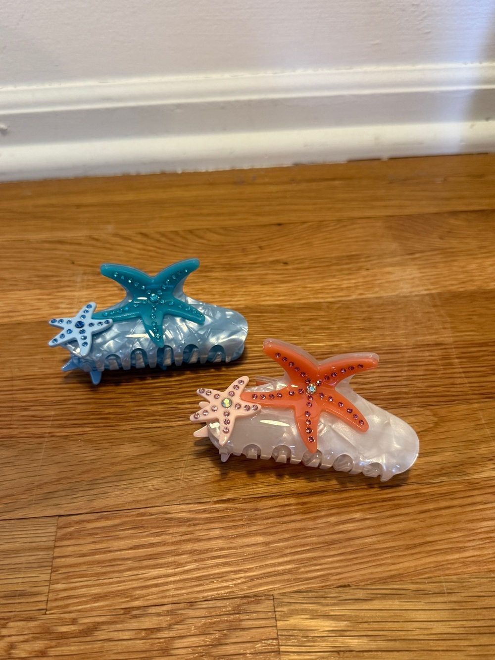 Kids Starfish Hair Claw Clips - Blue & Coral